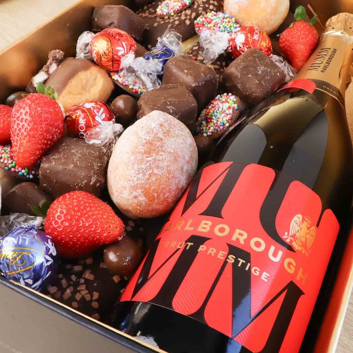 Aquarius Milk Dessert Box - Image 4