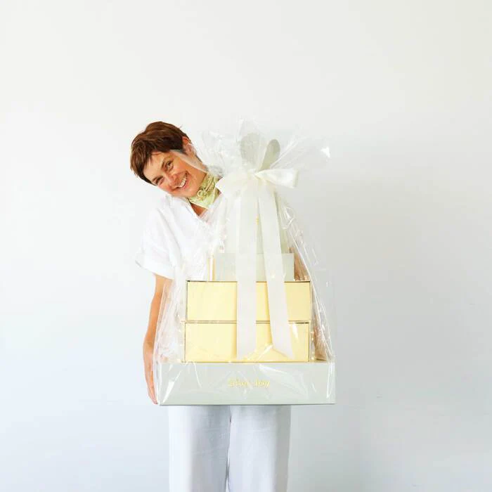 Aquarius Zodiac Gift Bundle - Image 4