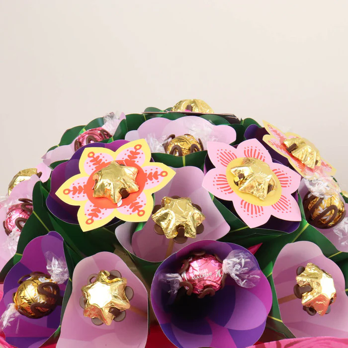Bright Flower Bouquet Large - Image 3