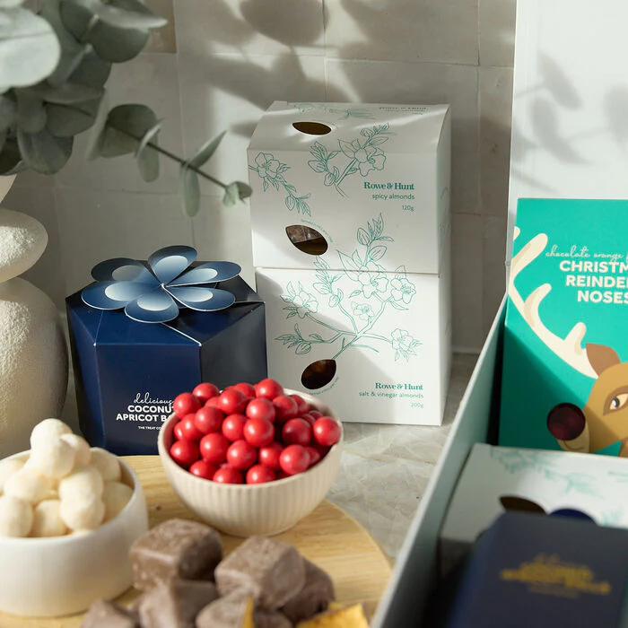 Christmas Hamper Medium - Image 6
