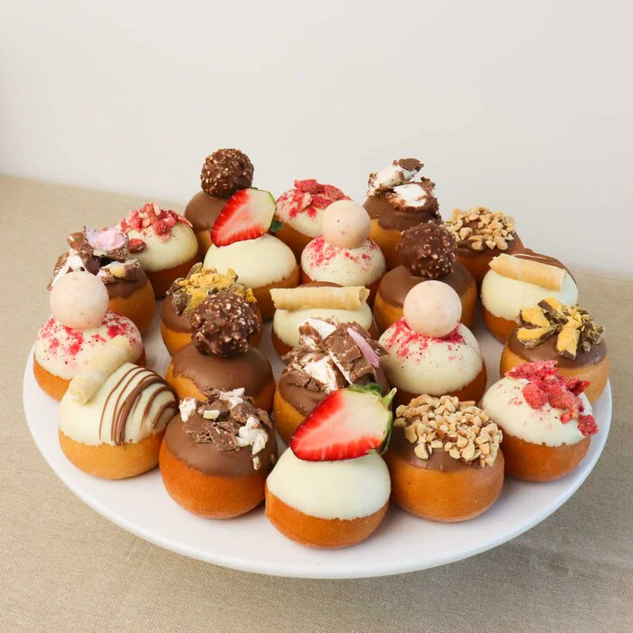 Donut and Strawberry Box Duo - Image 9