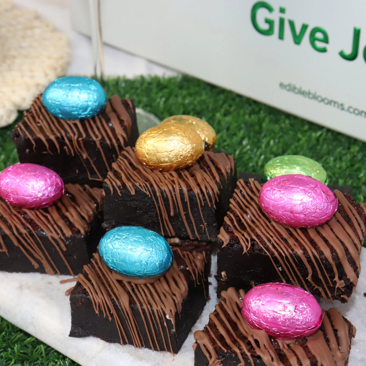 Easter Brownie Donut Box - Image 5