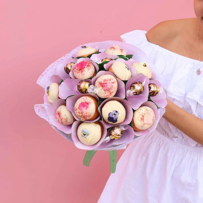 Flower Donut Bouquet Medium - Image 4