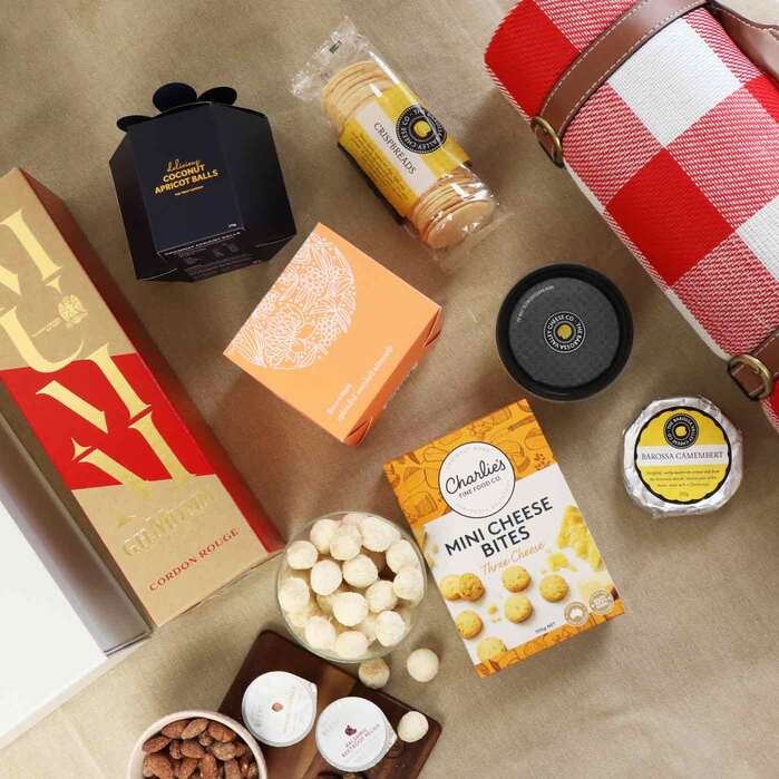G.H.Mumm Cheese Hamper - Image 3
