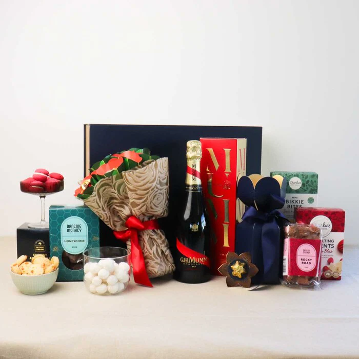 G.H.Mumm Luxury Hamper Bouquet - Image 6