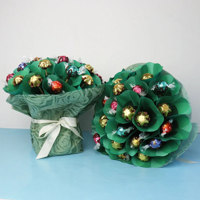 Lindt Chocolate Bouquet Small - Image 3