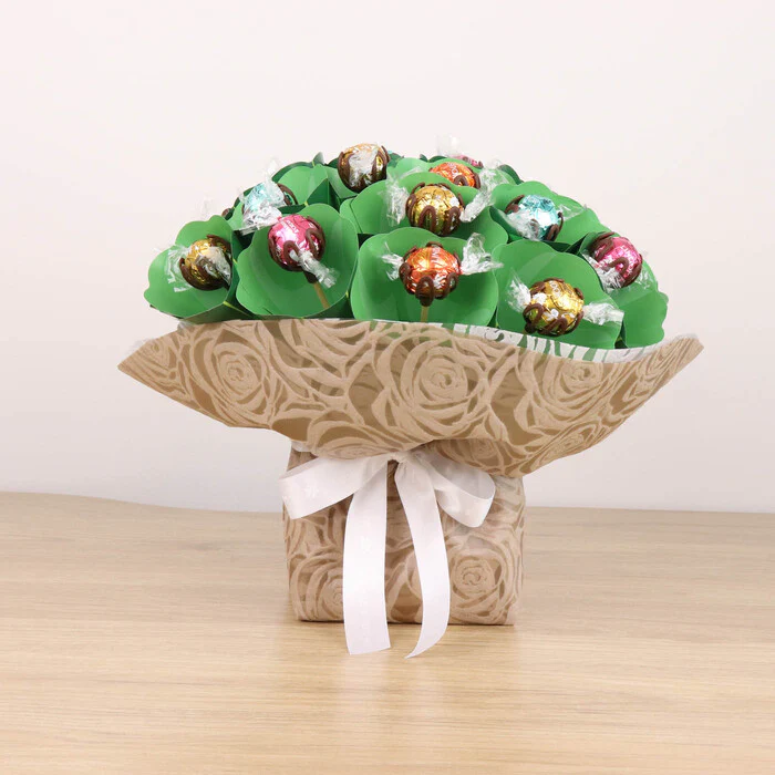Lindt Chocolate Bouquet Small - Image 4