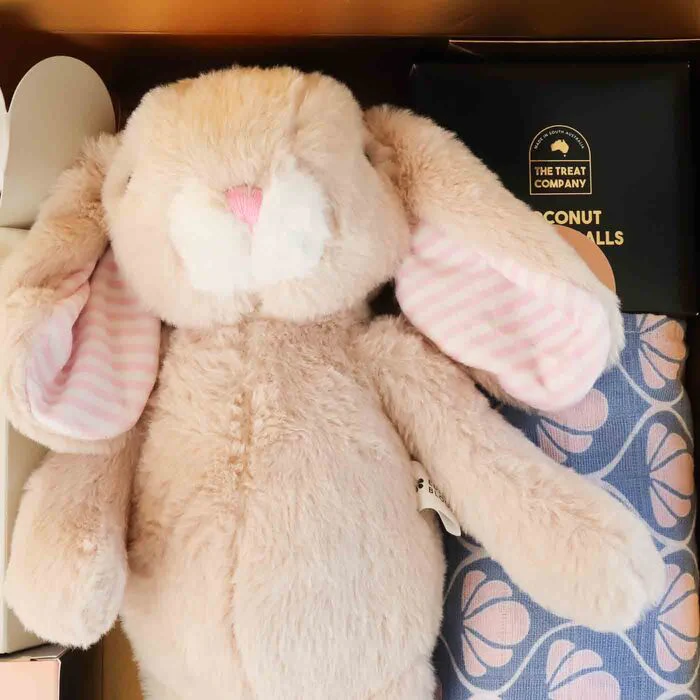 Luxury Baby Gift Hamper - Image 10