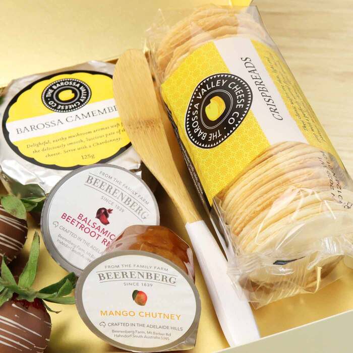 Sparkling Cheese And Strawberry Gift Box - Image 4