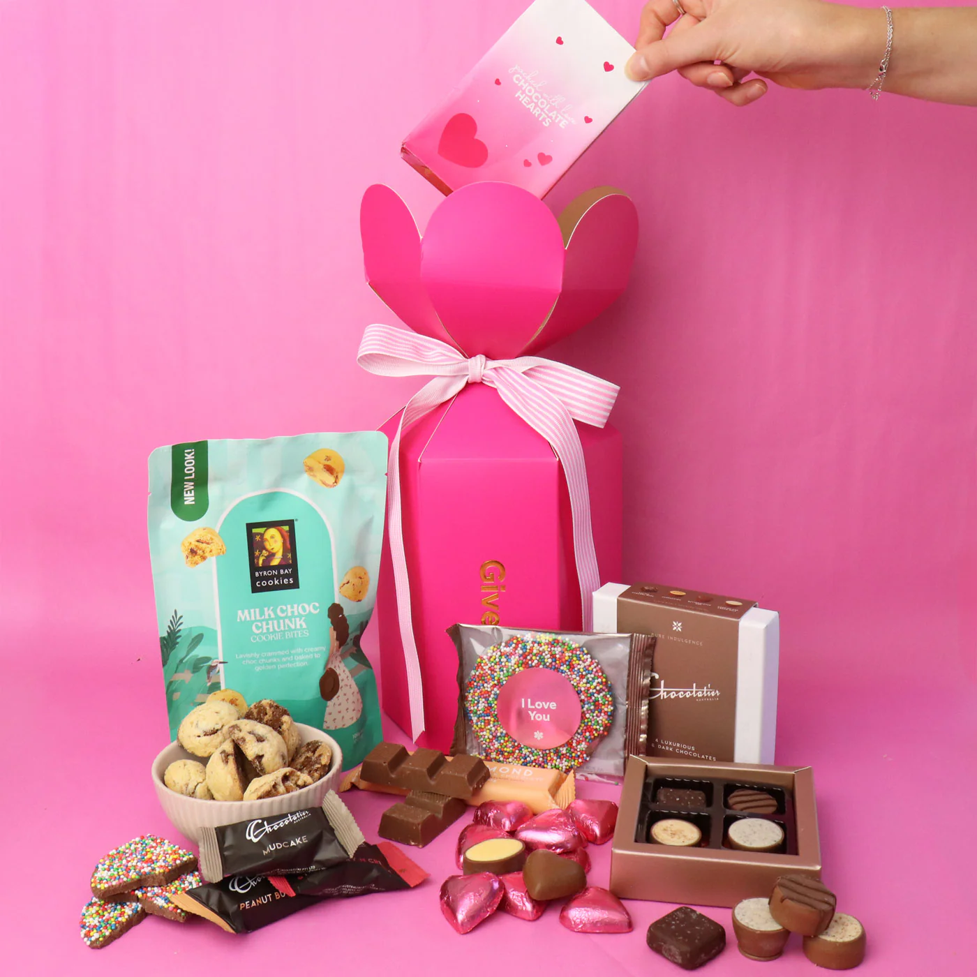 Picnic Hamper - Champagne - Image 4